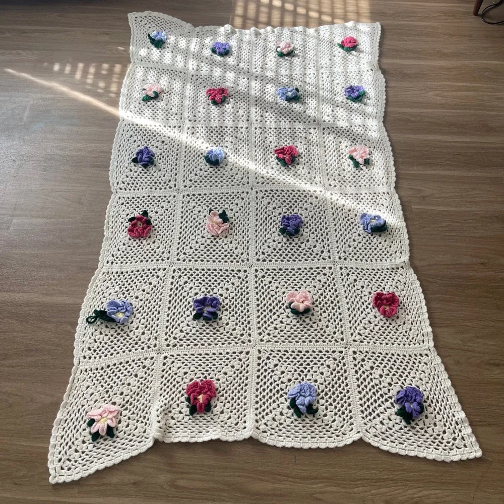 Handmade Grannysquare Crocheted 3d flowers Blanket boho cottagecore 70s afghan